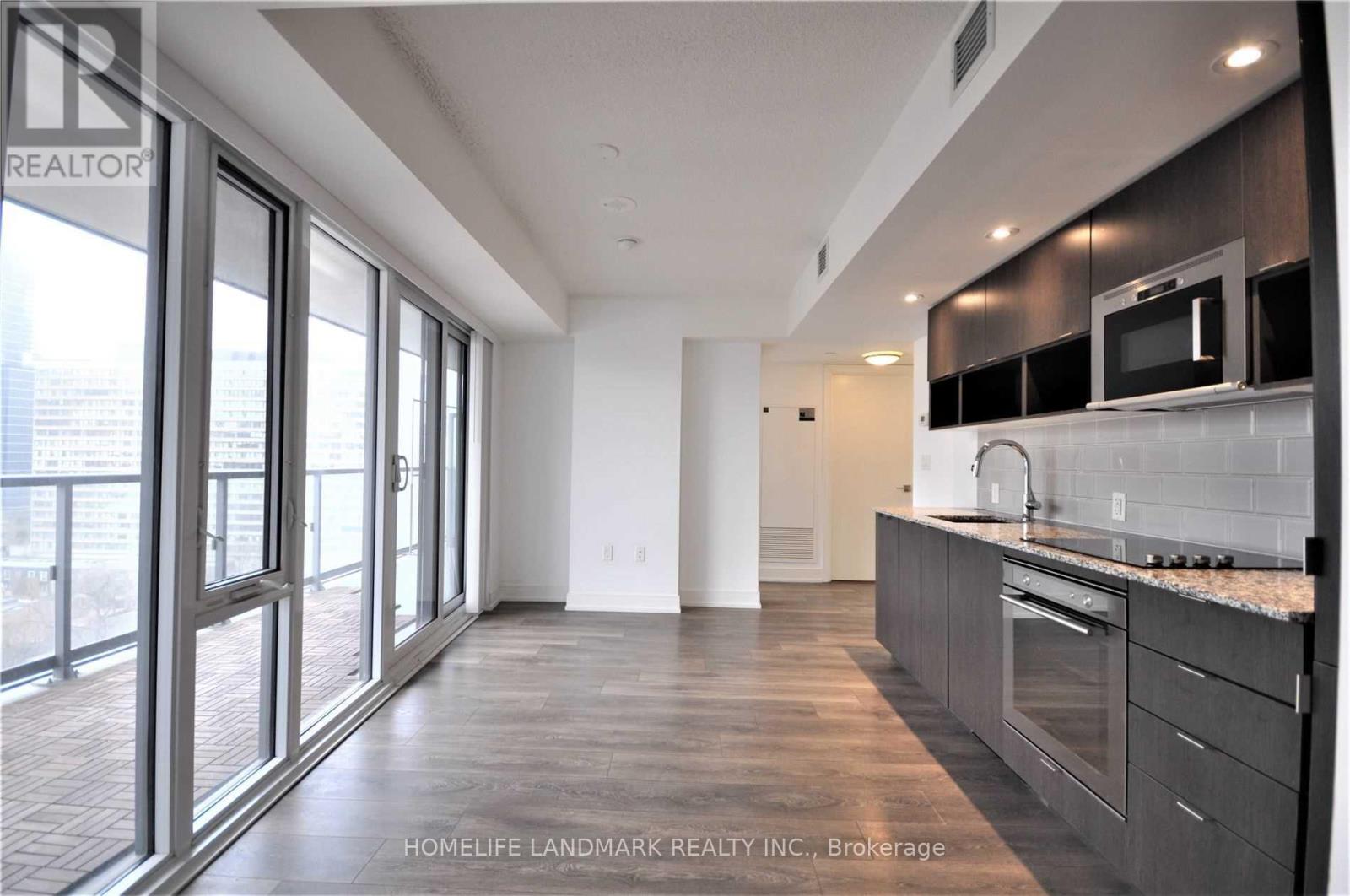 Photo 26 of 1111 89 Mcgill Street, Toronto ON