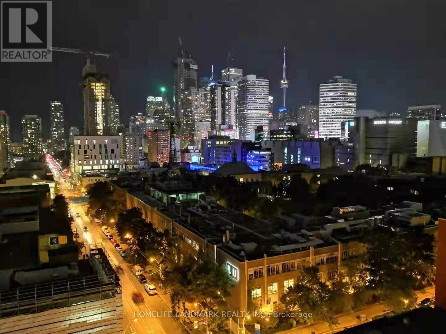 Photo 8 of 1111 89 Mcgill Street, Toronto ON
