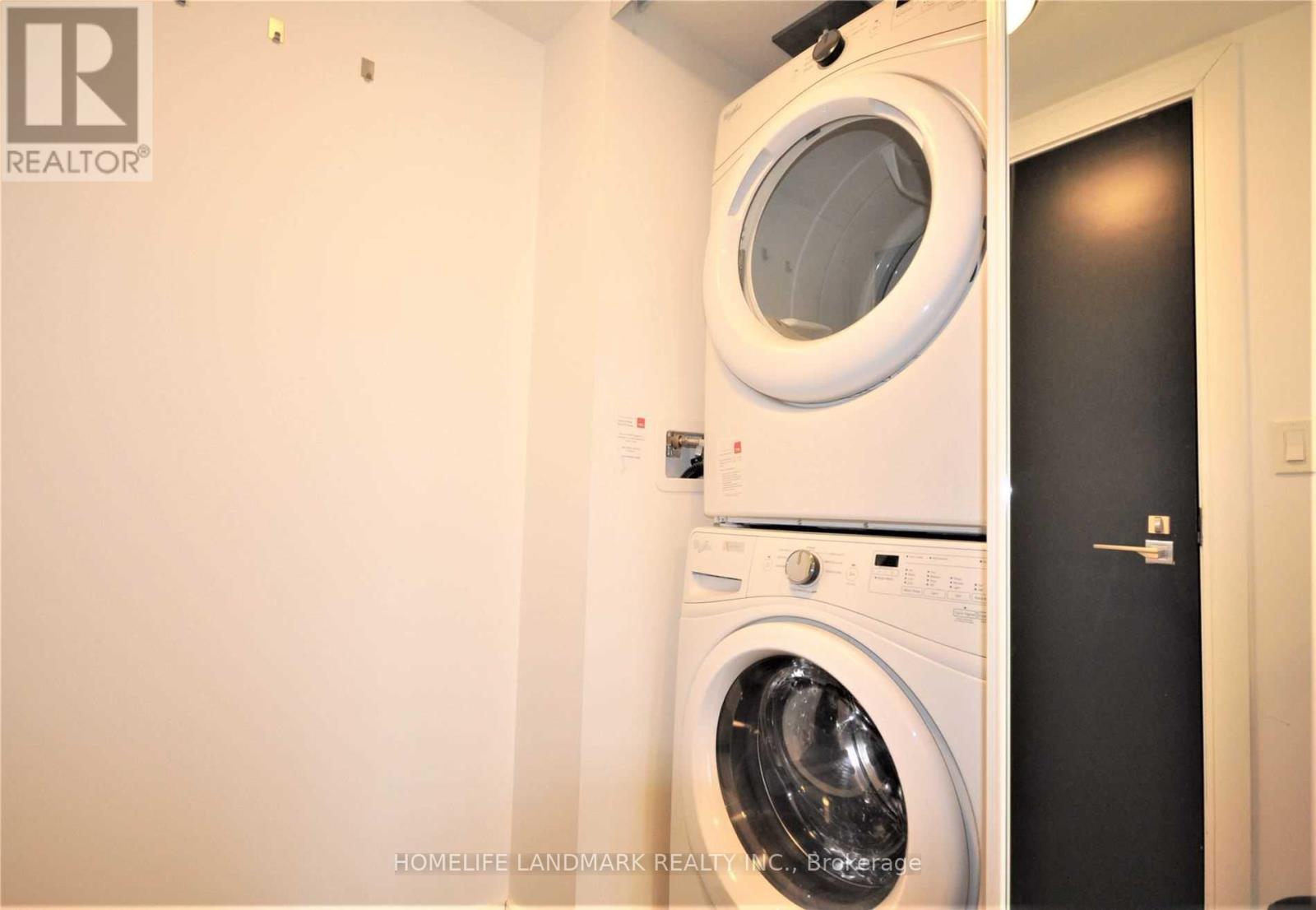 Photo 22 of 1111 89 Mcgill Street, Toronto ON