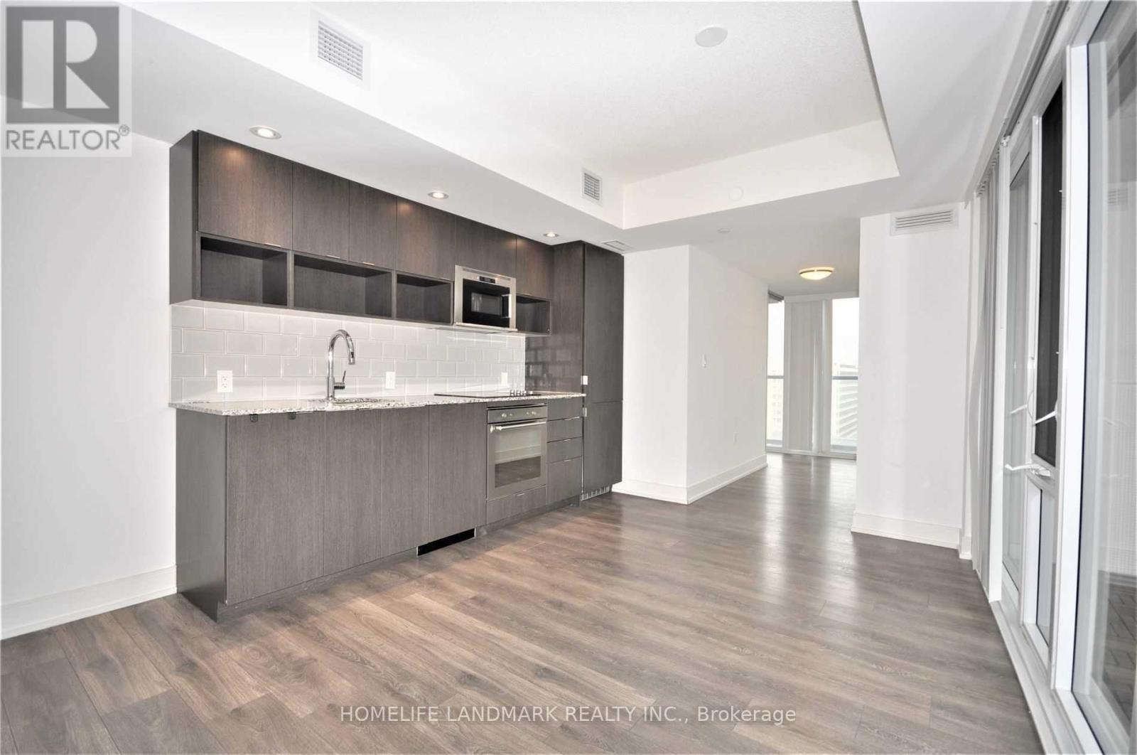 Photo 17 of 1111 89 Mcgill Street, Toronto ON
