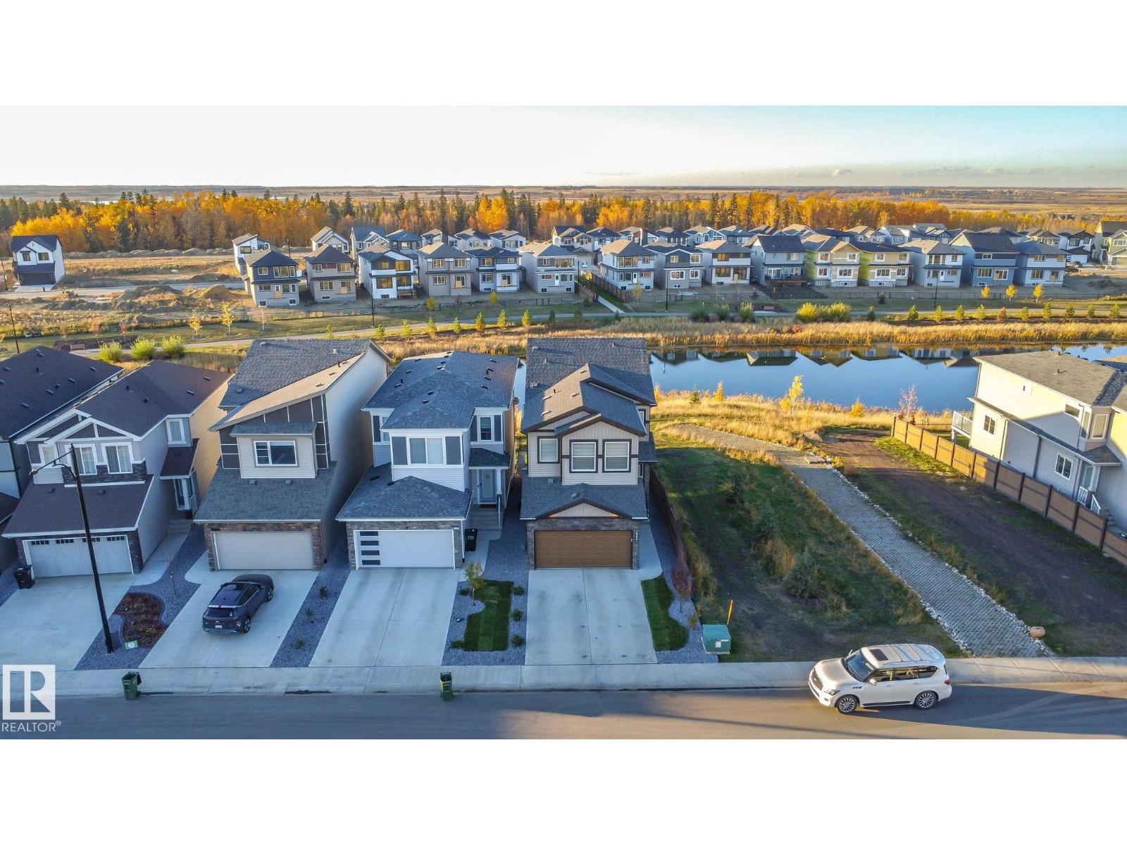 Photo 51 of 5395 Lark Ld Nw, Edmonton AB