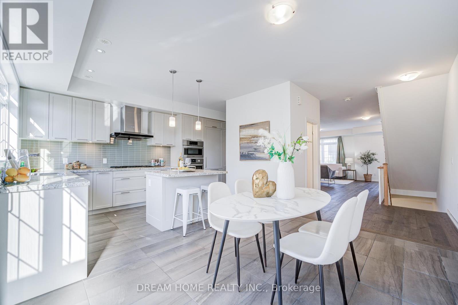 Photo 19 of 288 Buchanan Drive, Markham ON