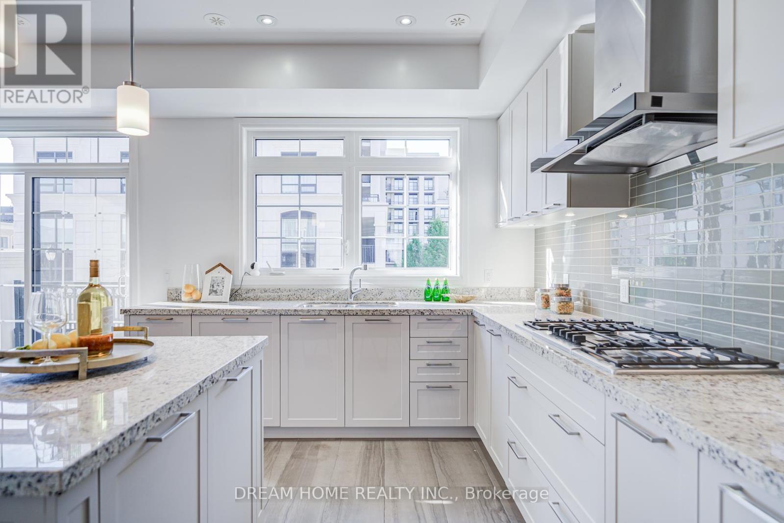 Photo 23 of 288 Buchanan Drive, Markham ON