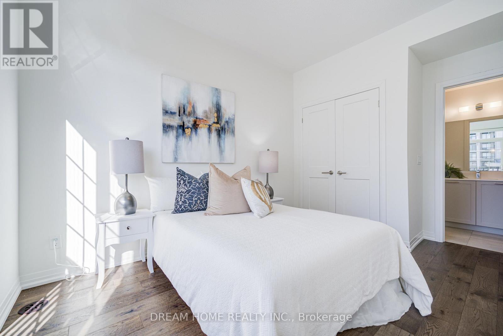 Photo 33 of 288 Buchanan Drive, Markham ON