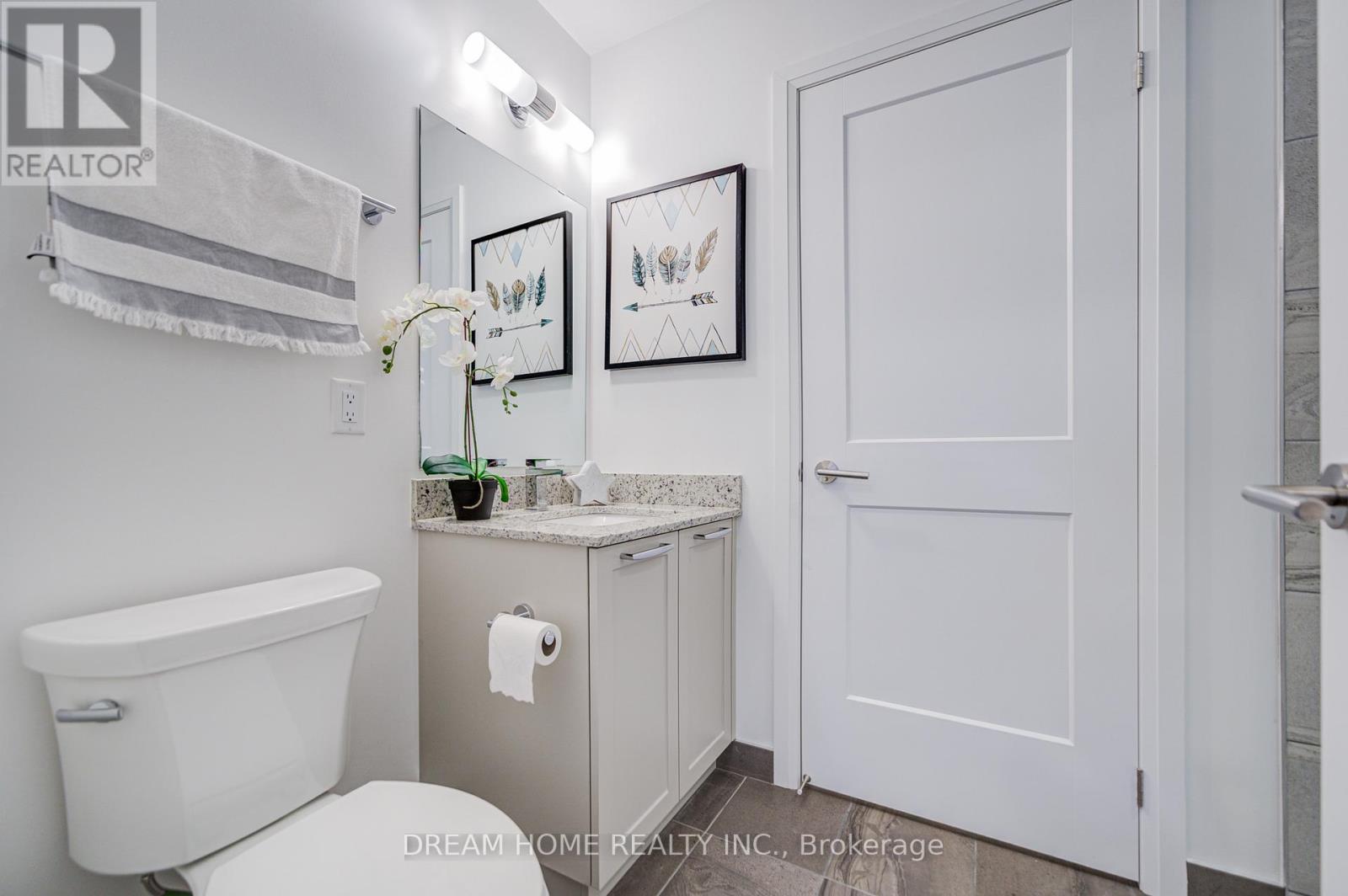 Photo 6 of 288 Buchanan Drive, Markham ON