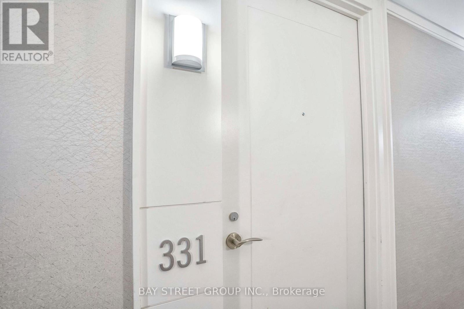 Photo 3 of 331 830 Lawrence Avenue W, Toronto ON