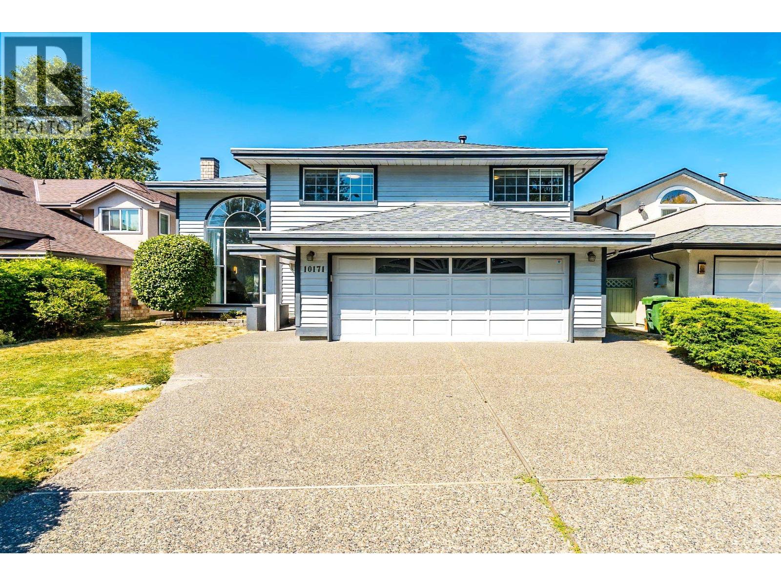 Photo 2 of 10171 Hall Avenue, Richmond BC