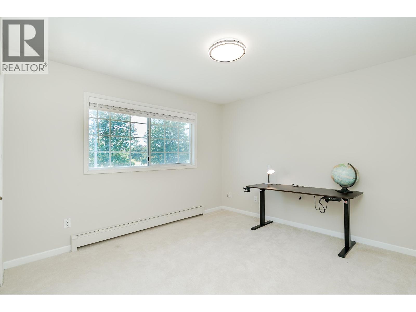 Photo 28 of 10171 Hall Avenue, Richmond BC