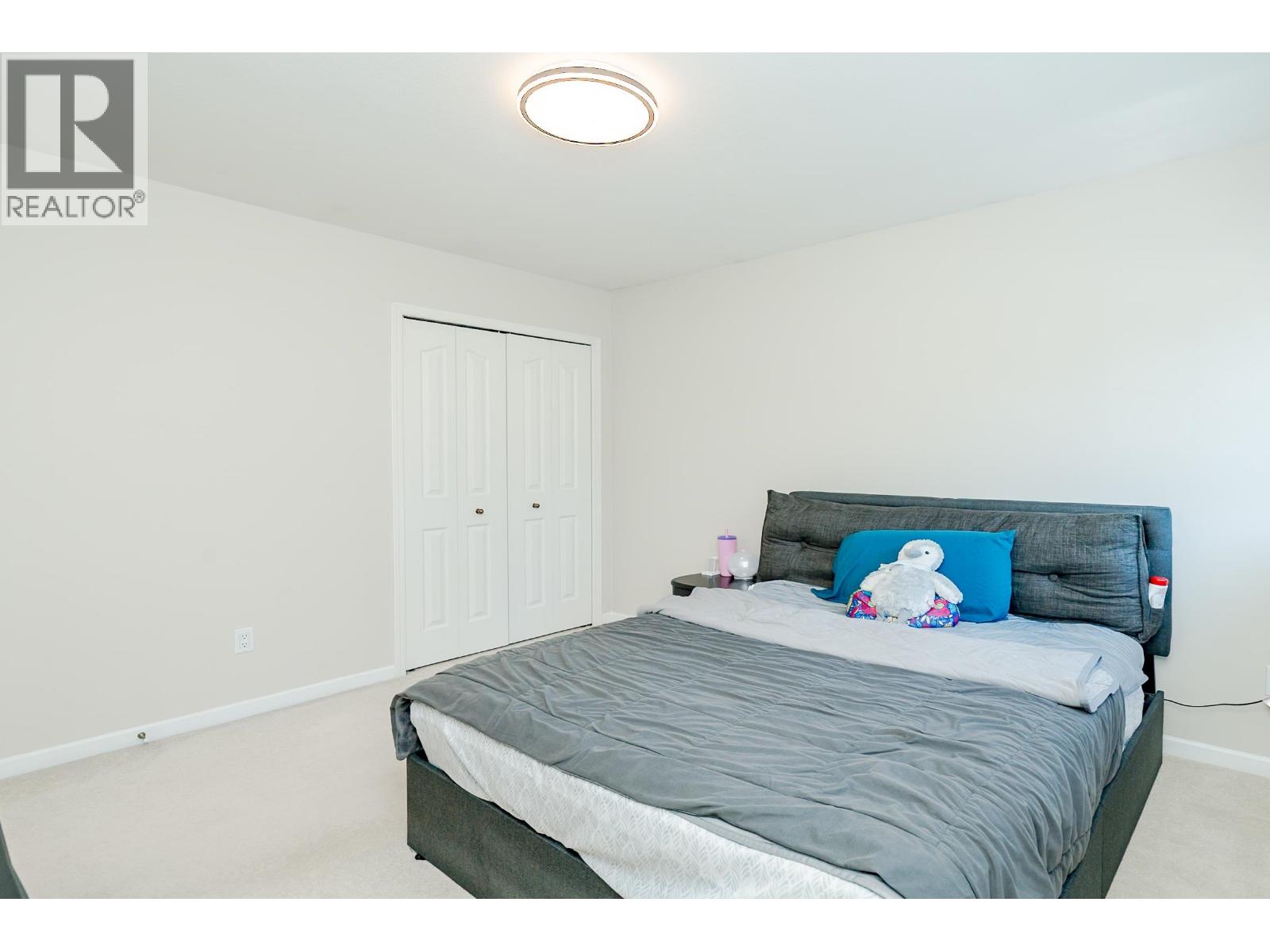 Photo 31 of 10171 Hall Avenue, Richmond BC