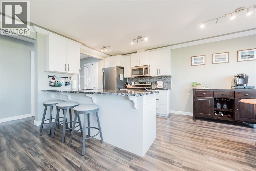 Photo 5 of 8030 91 Street, Grande Prairie AB