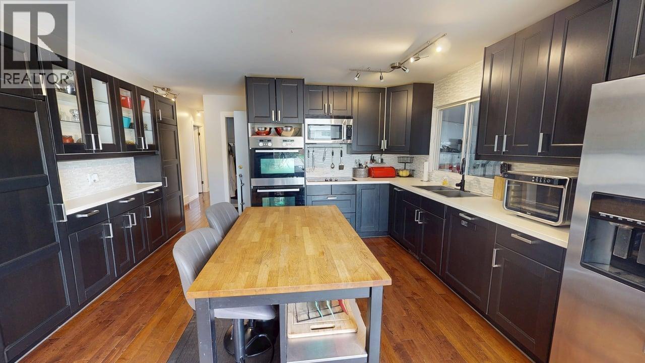 Photo 16 of 9516 113 Avenue, Fort St John BC