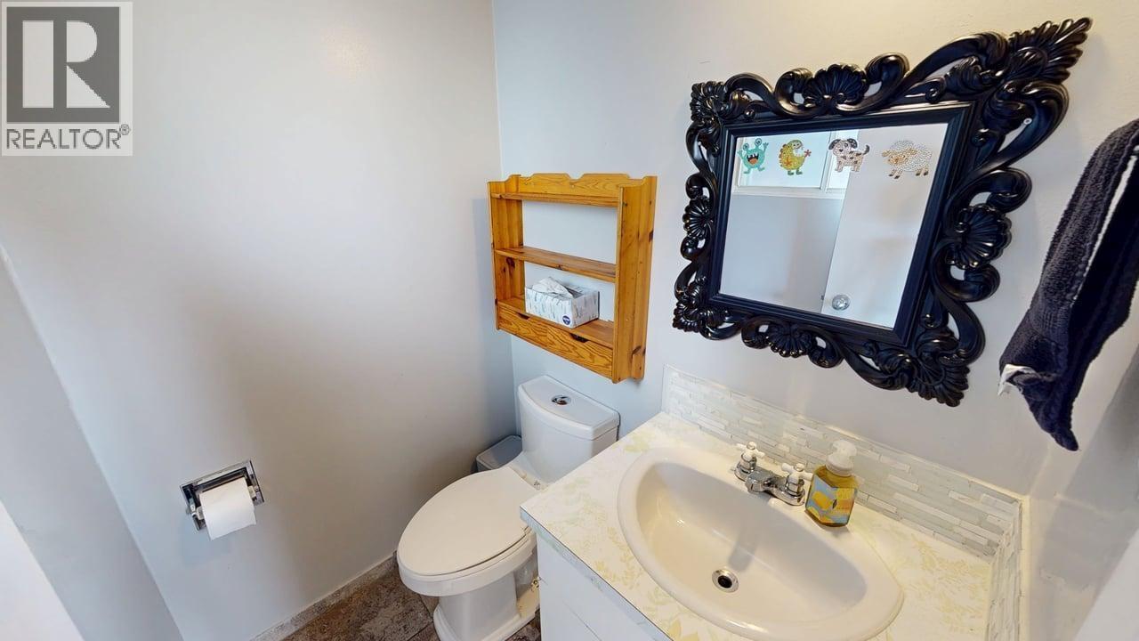 Photo 23 of 9516 113 Avenue, Fort St John BC