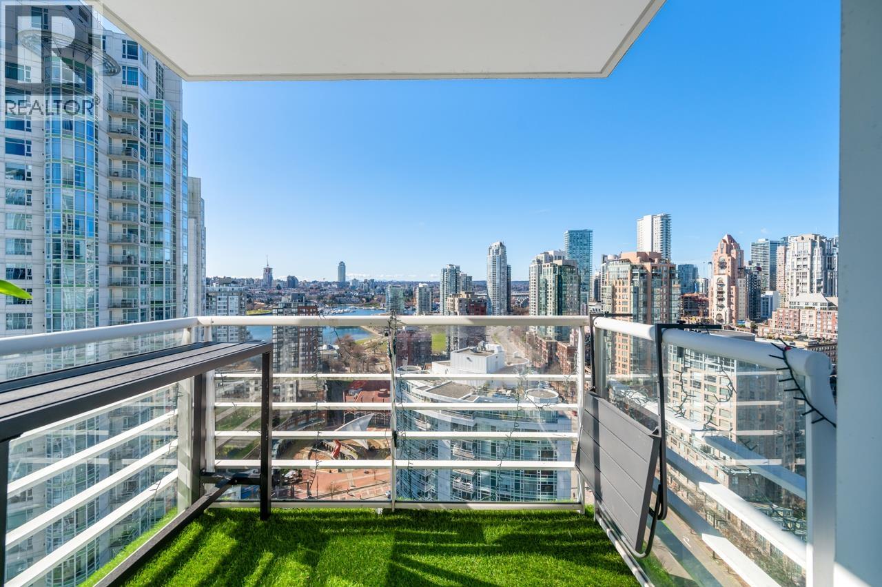 Photo 19 of 2608 198 Aquarius Mews, Vancouver BC