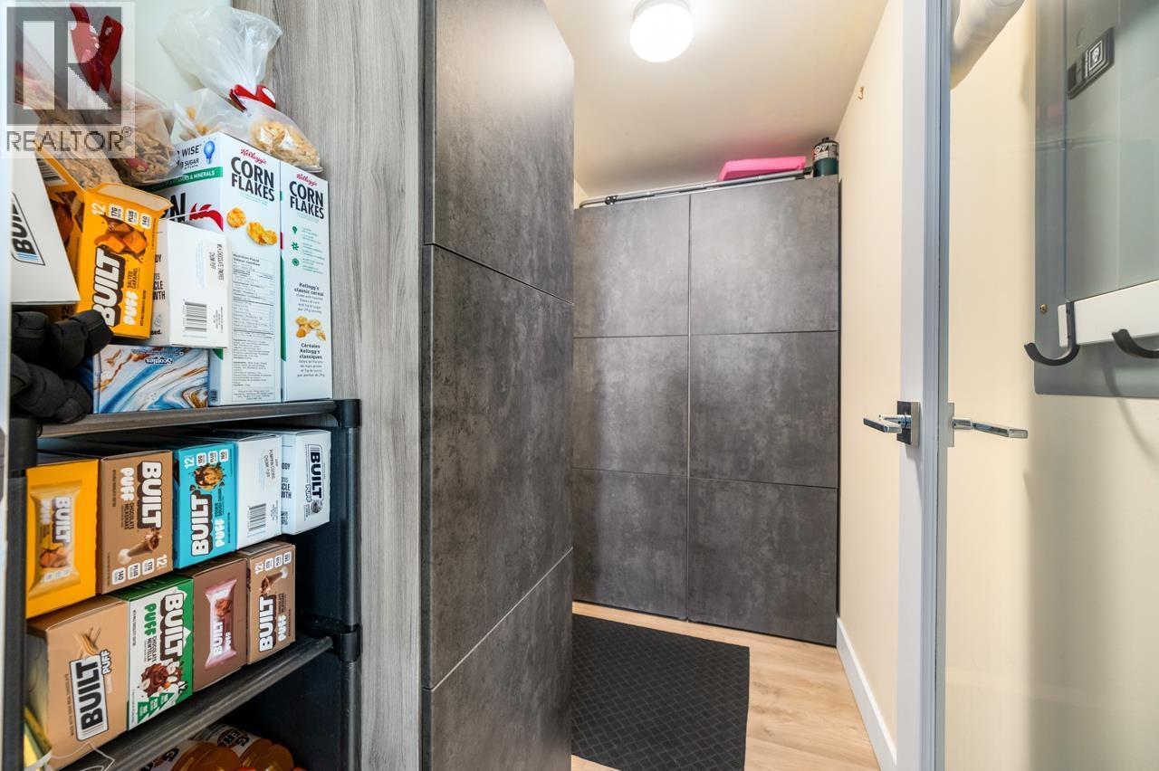 Photo 11 of 2608 198 Aquarius Mews, Vancouver BC
