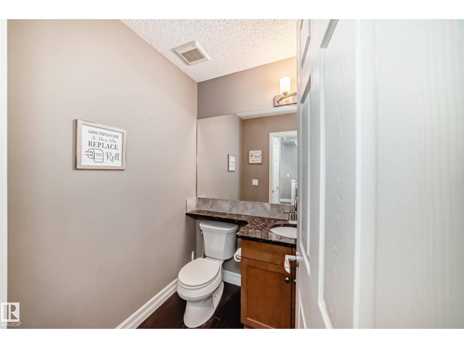 Photo 15 of 6 2003 Rabbit Hill Rd Nw Nw, Edmonton AB