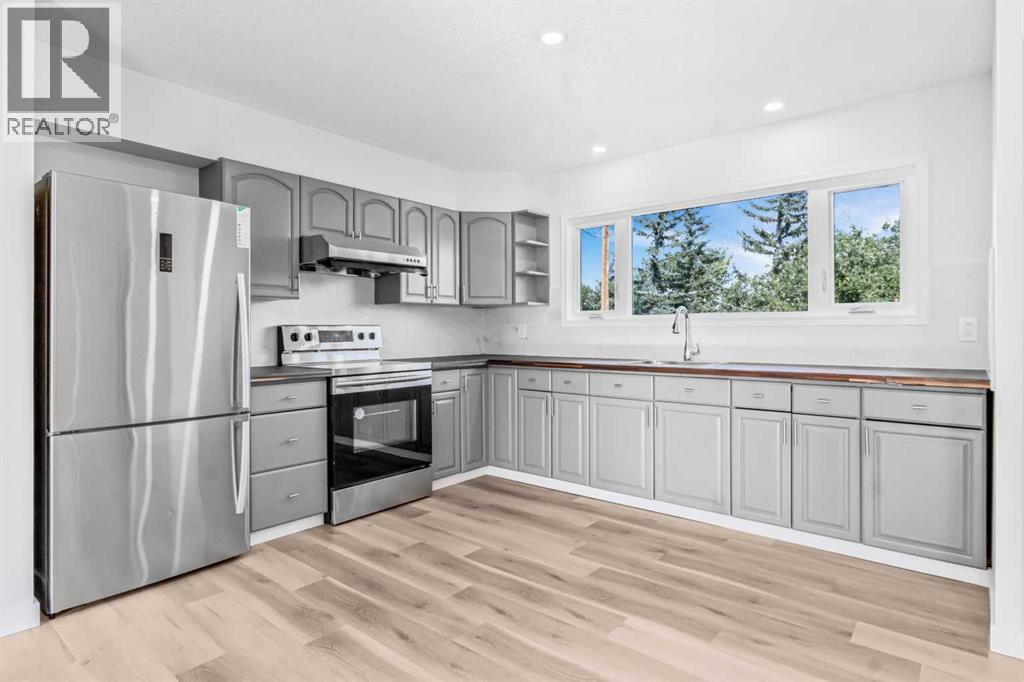 Photo 9 of 16 Marwood Circle Ne, Calgary AB