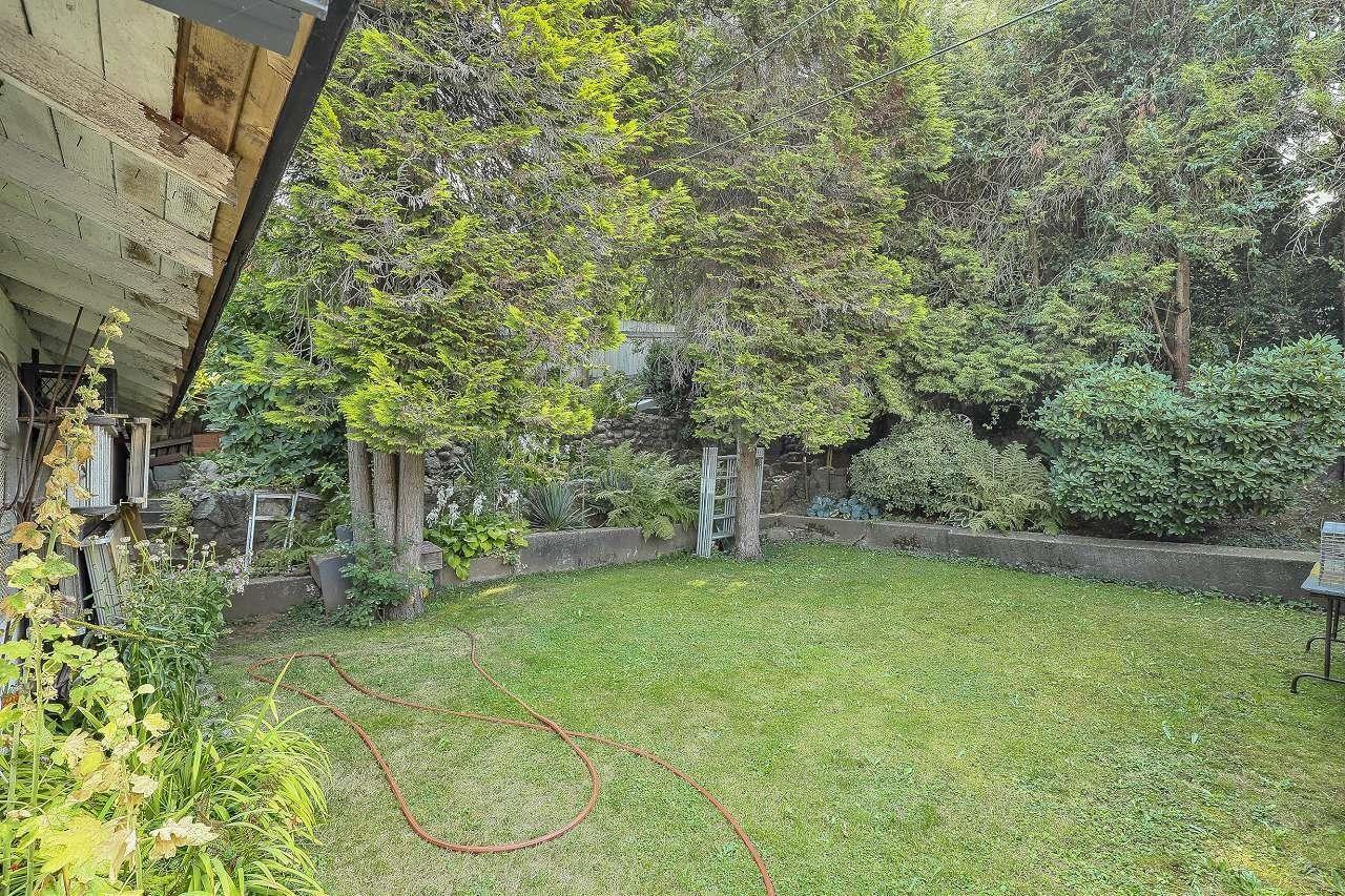 Photo 23 of 2374 Hillside Drive, Abbotsford BC