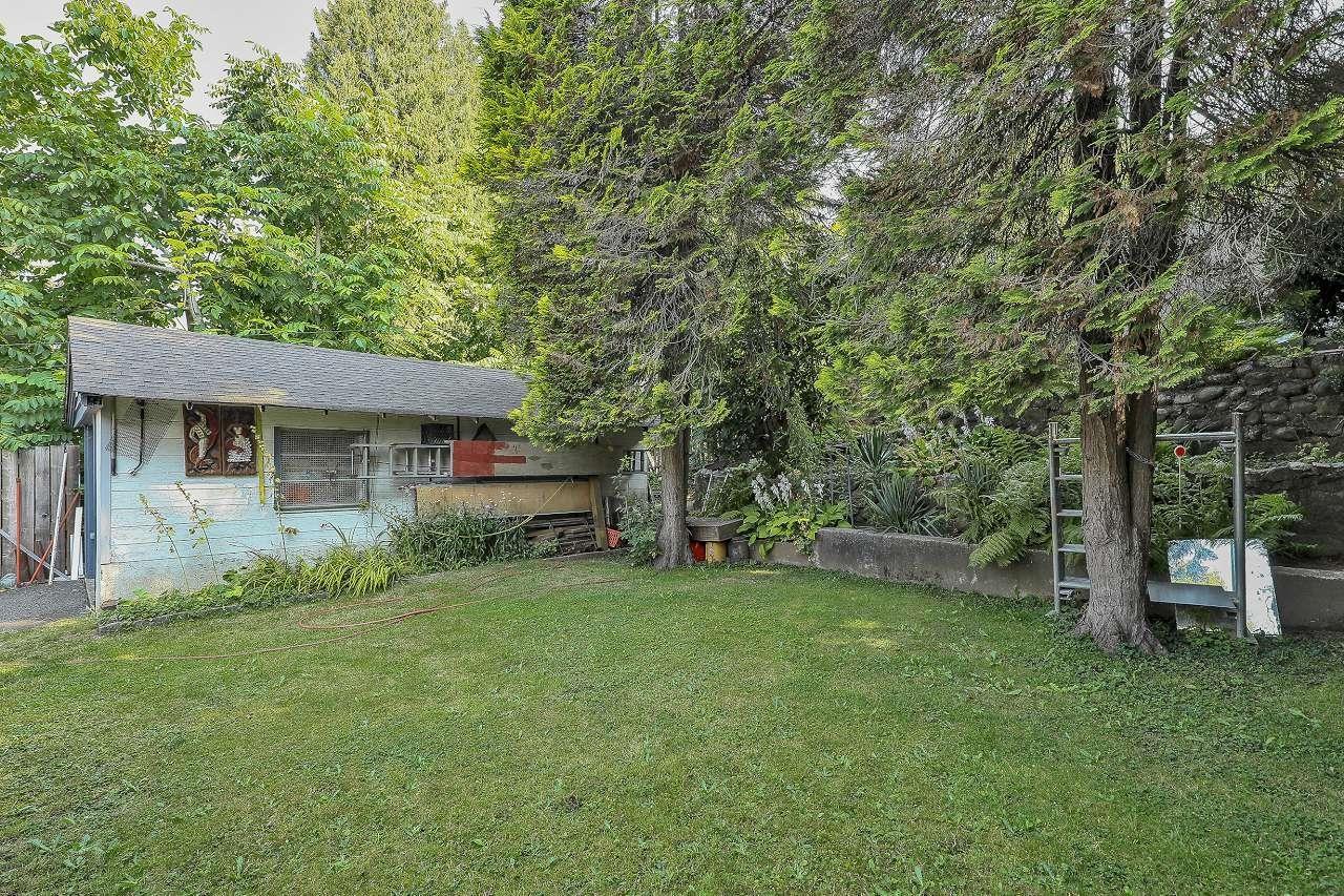 Photo 24 of 2374 Hillside Drive, Abbotsford BC