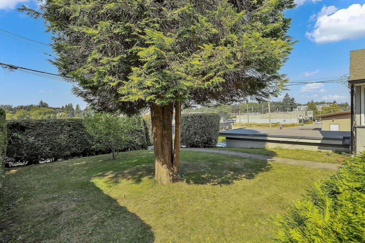 Photo 29 of 2374 Hillside Drive, Abbotsford BC