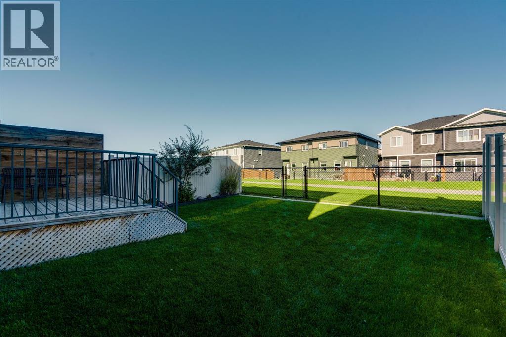 Photo 3 of 128 Midtown Court Sw, Airdrie AB