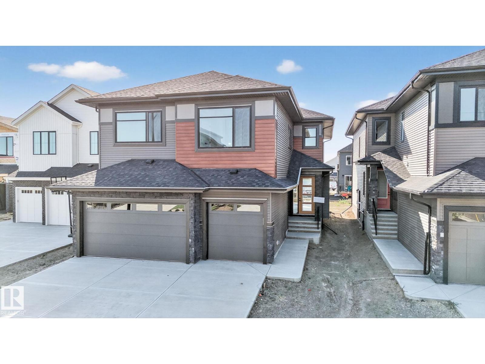 Photo 3 of 17116 2 St Nw, Edmonton AB