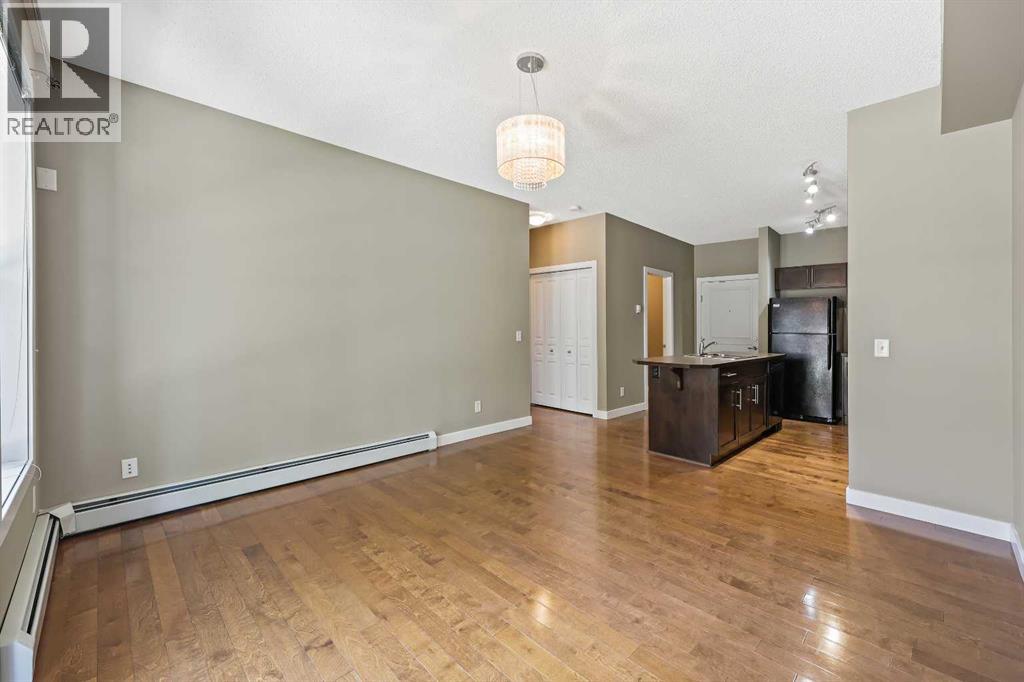 Photo 6 of 102 48 Panatella Road Nw, Calgary AB