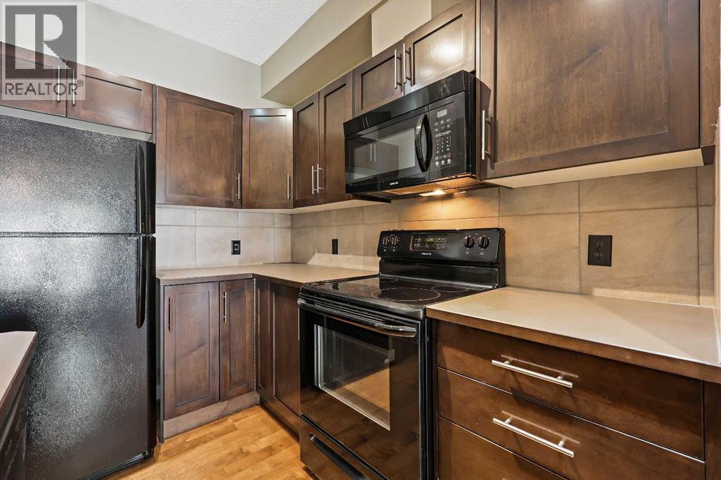 Photo 13 of 102 48 Panatella Road Nw, Calgary AB