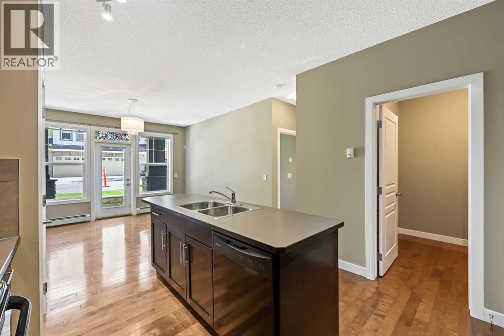 Photo 12 of 102 48 Panatella Road Nw, Calgary AB