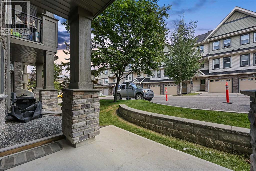 Photo 32 of 102 48 Panatella Road Nw, Calgary AB