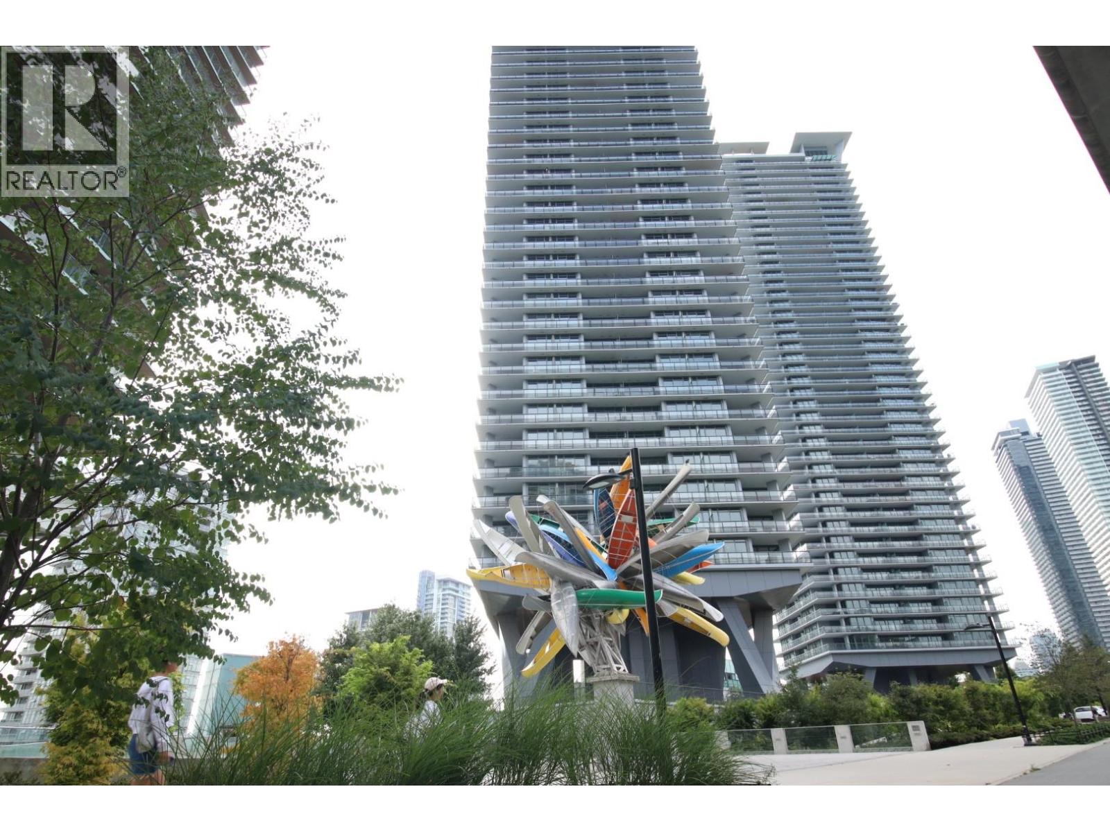 Photo 2 of 1011 4730 Lougheed Highway, Burnaby BC