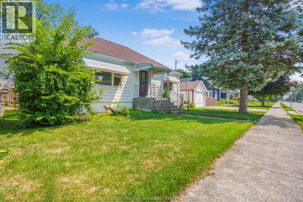 Photo 5 of 5 Buckingham Avenue, Chatham ON