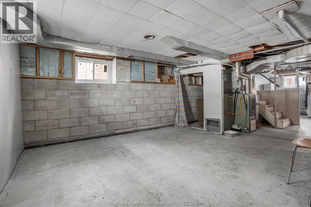 Photo 27 of 5 Buckingham Avenue, Chatham ON