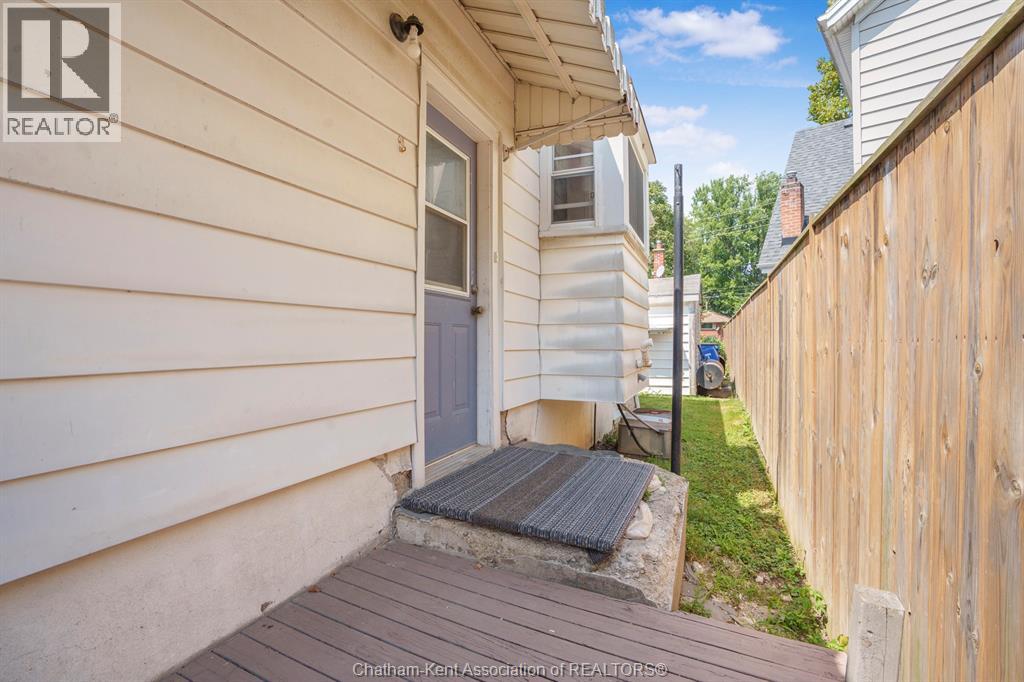 Photo 37 of 5 Buckingham Avenue, Chatham ON