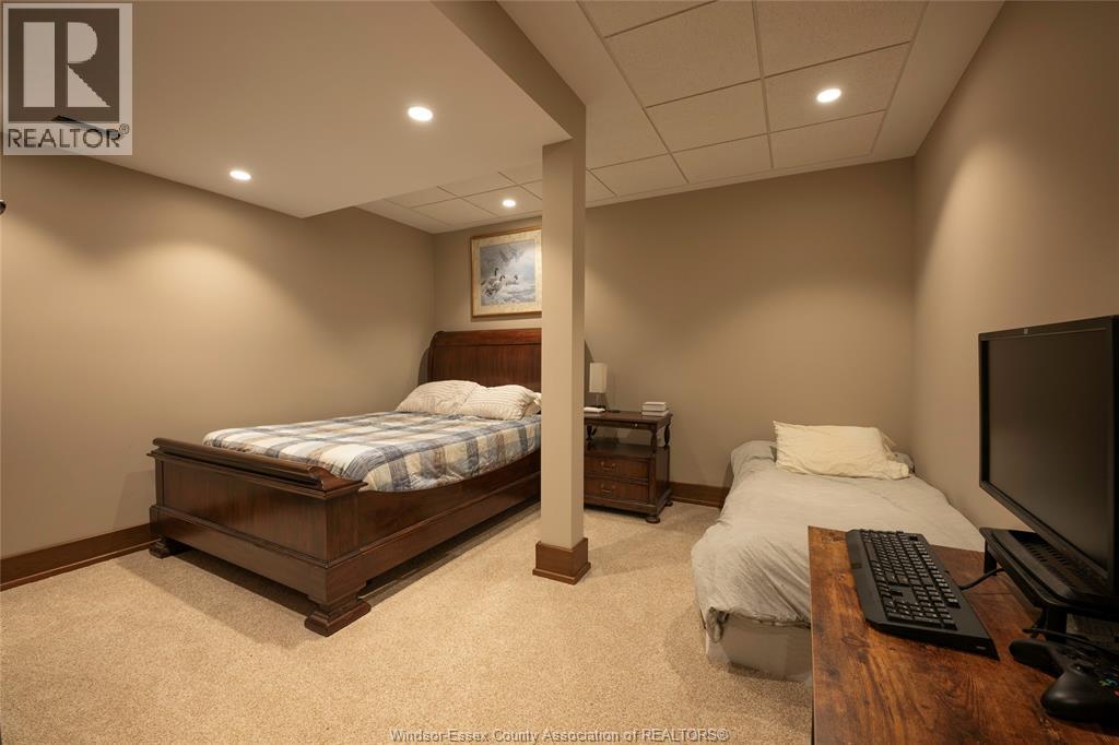 Photo 34 of 9 Houston Avenue, Kingsville ON