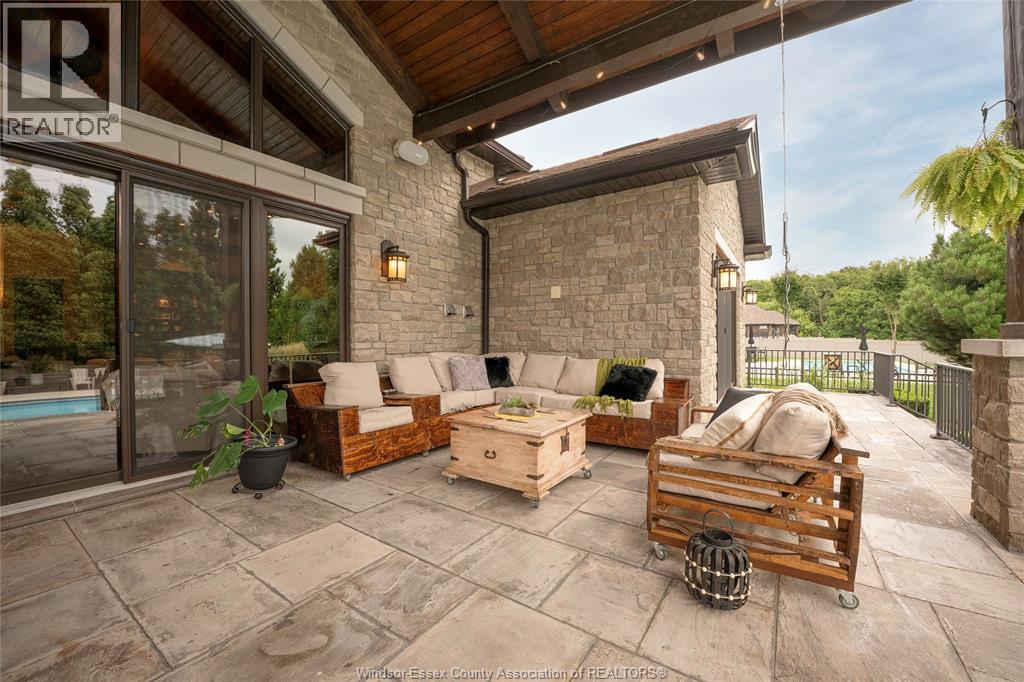 Photo 38 of 9 Houston Avenue, Kingsville ON