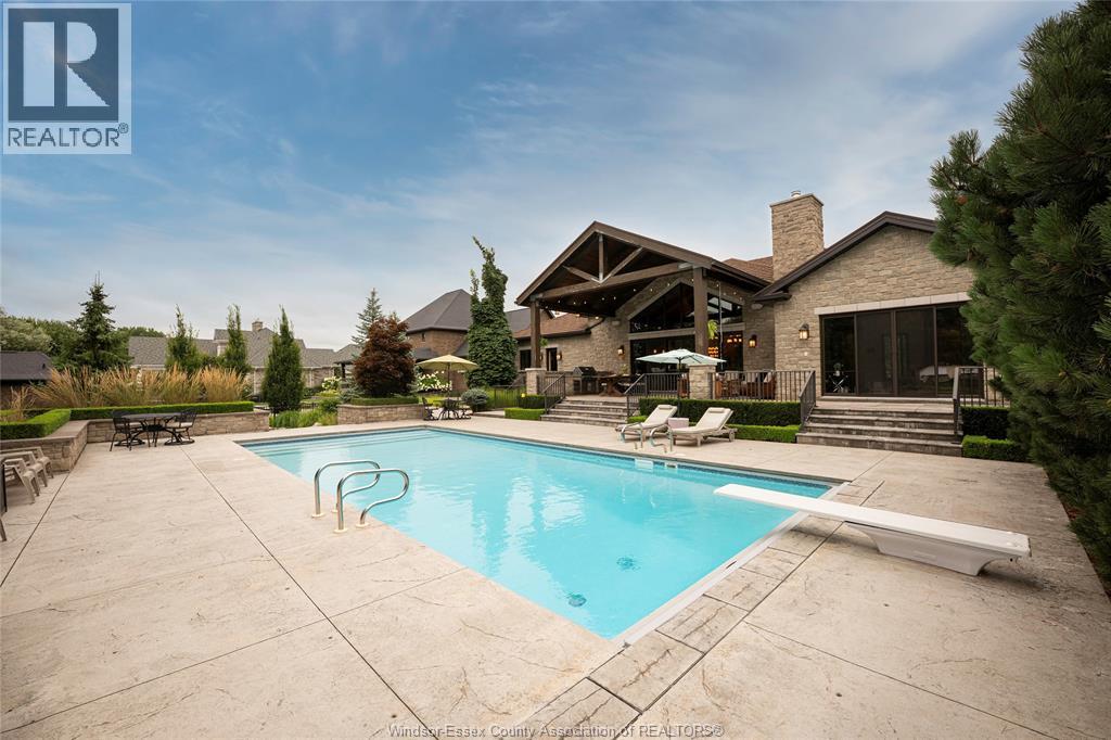 Photo 42 of 9 Houston Avenue, Kingsville ON