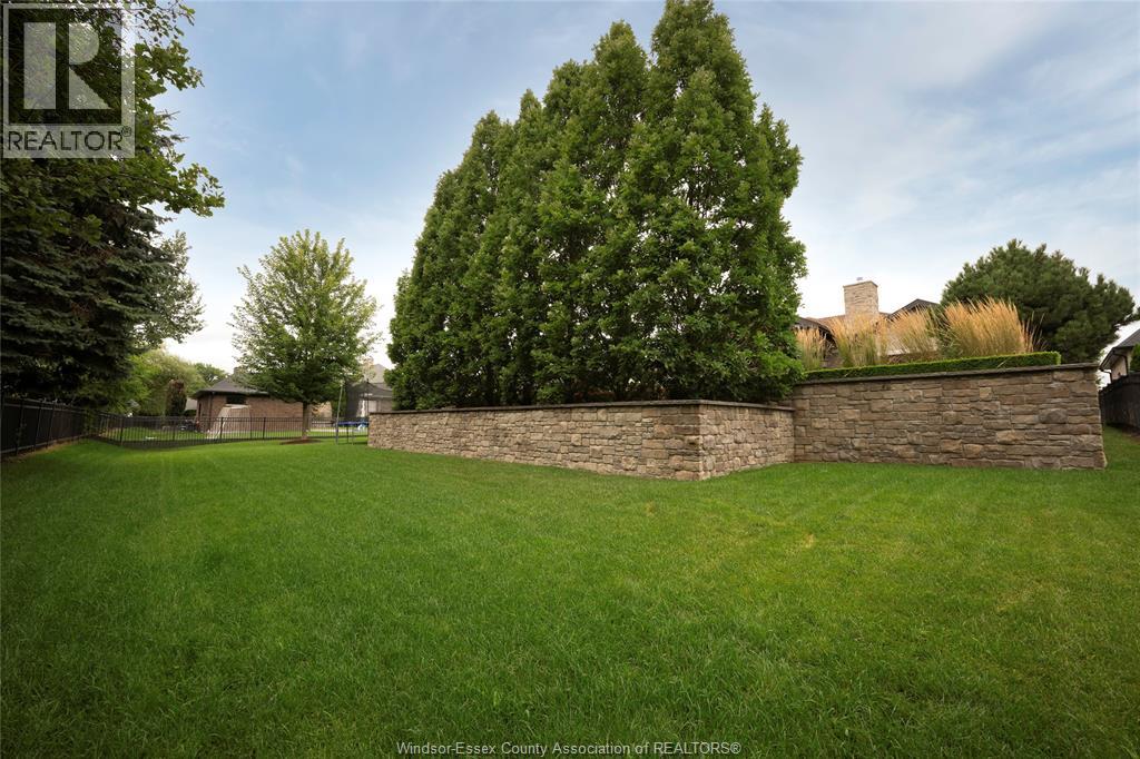 Photo 45 of 9 Houston Avenue, Kingsville ON