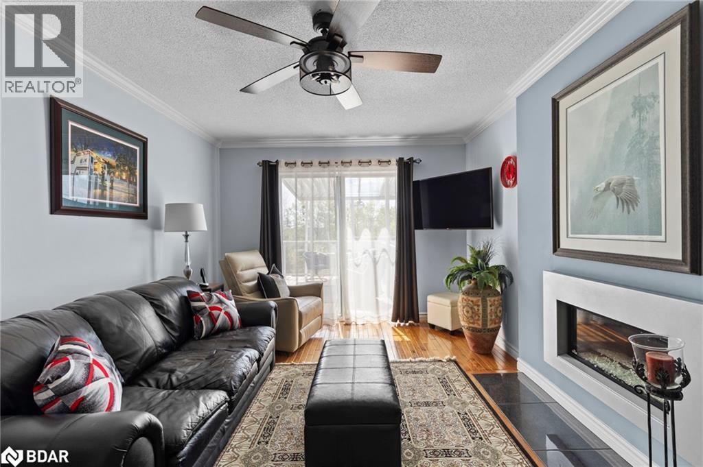 Photo 5 of 292 Leacock Drive, Barrie ON