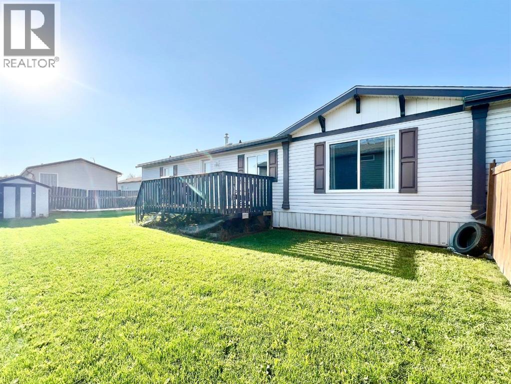 Photo 3 of 8622 89 Street, Grande Prairie AB