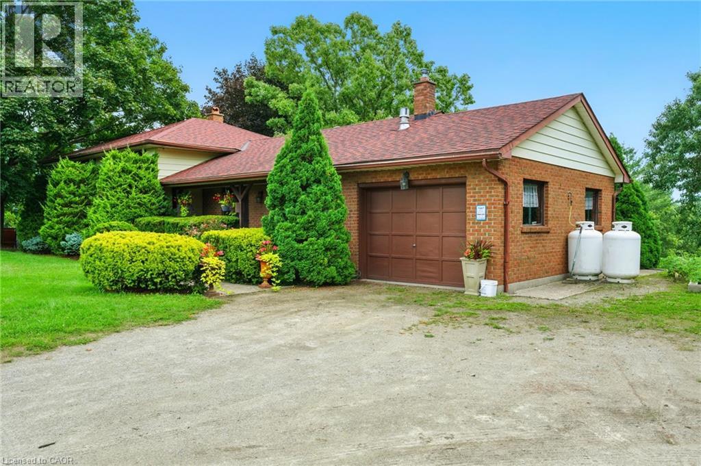 Photo 6 of 6101 Walkers Line, Burlington ON