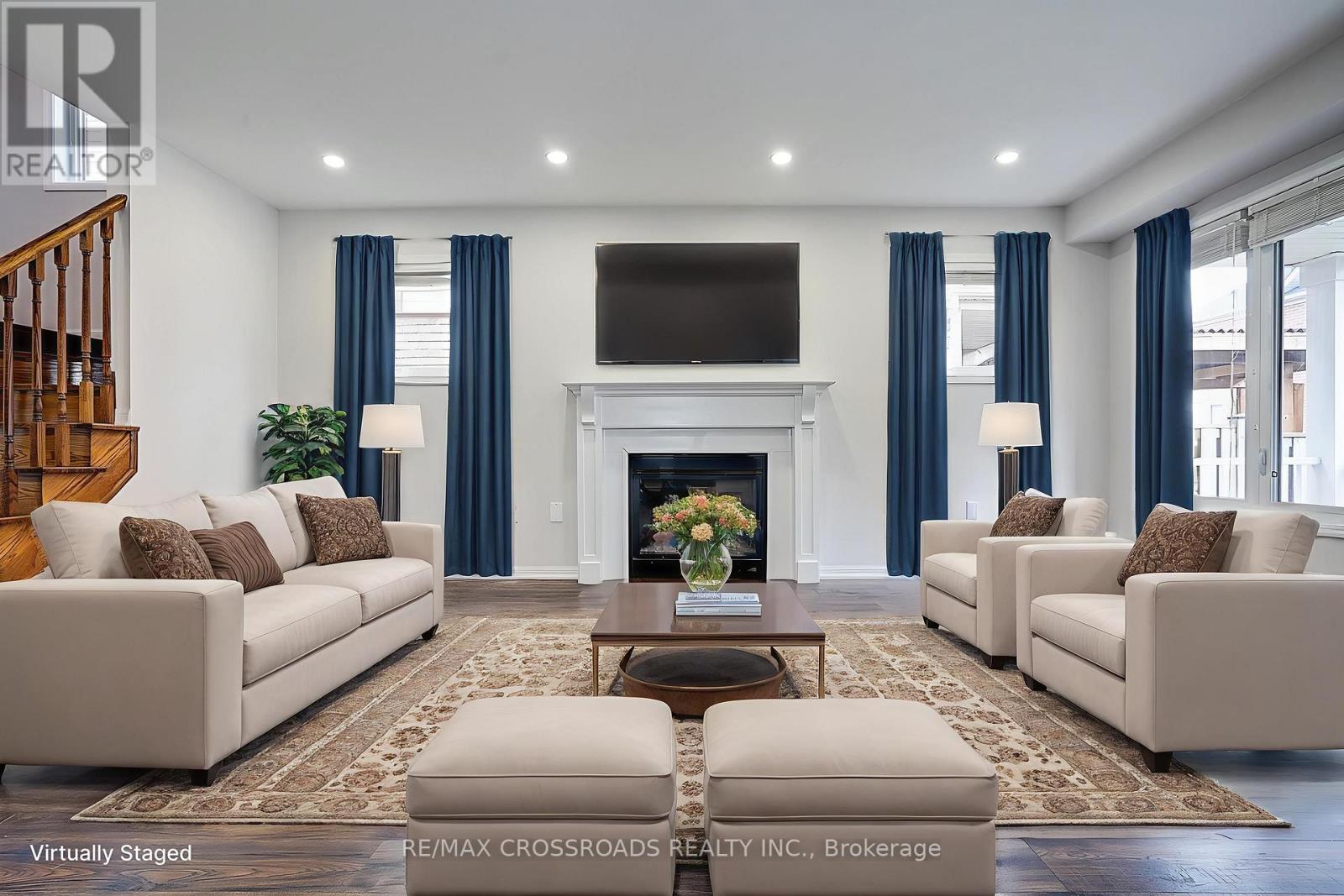 Photo 10 of 9 Whiterose Lane, Whitchurchstouffville ON