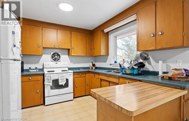 Photo 7 of 304 First Avenue Unit Upper, Welland ON