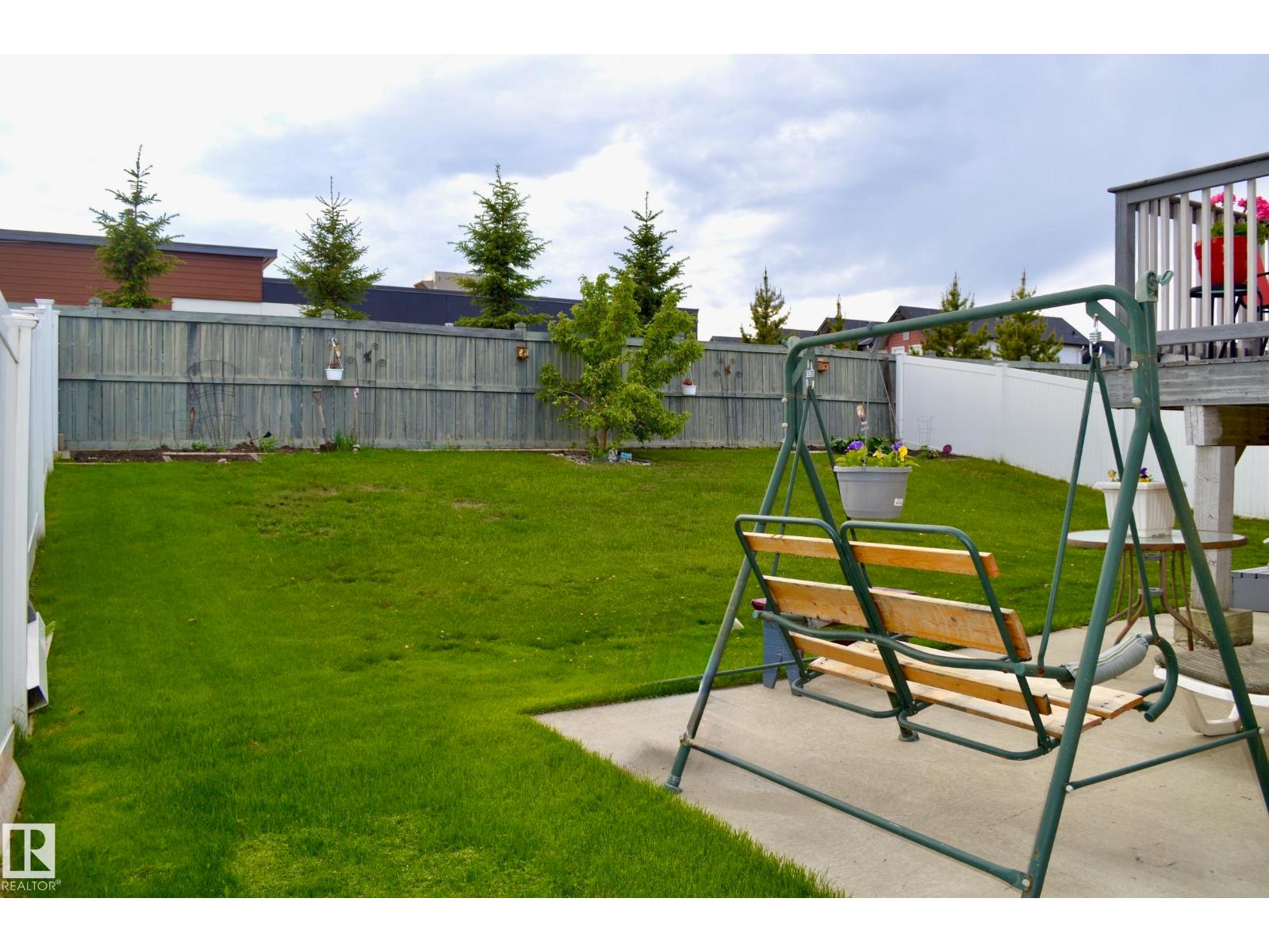 Photo 27 of 16832 79 St Nw, Edmonton AB