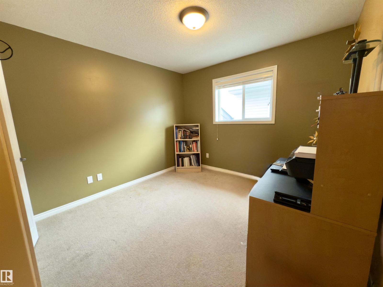Photo 19 of 16832 79 St Nw, Edmonton AB