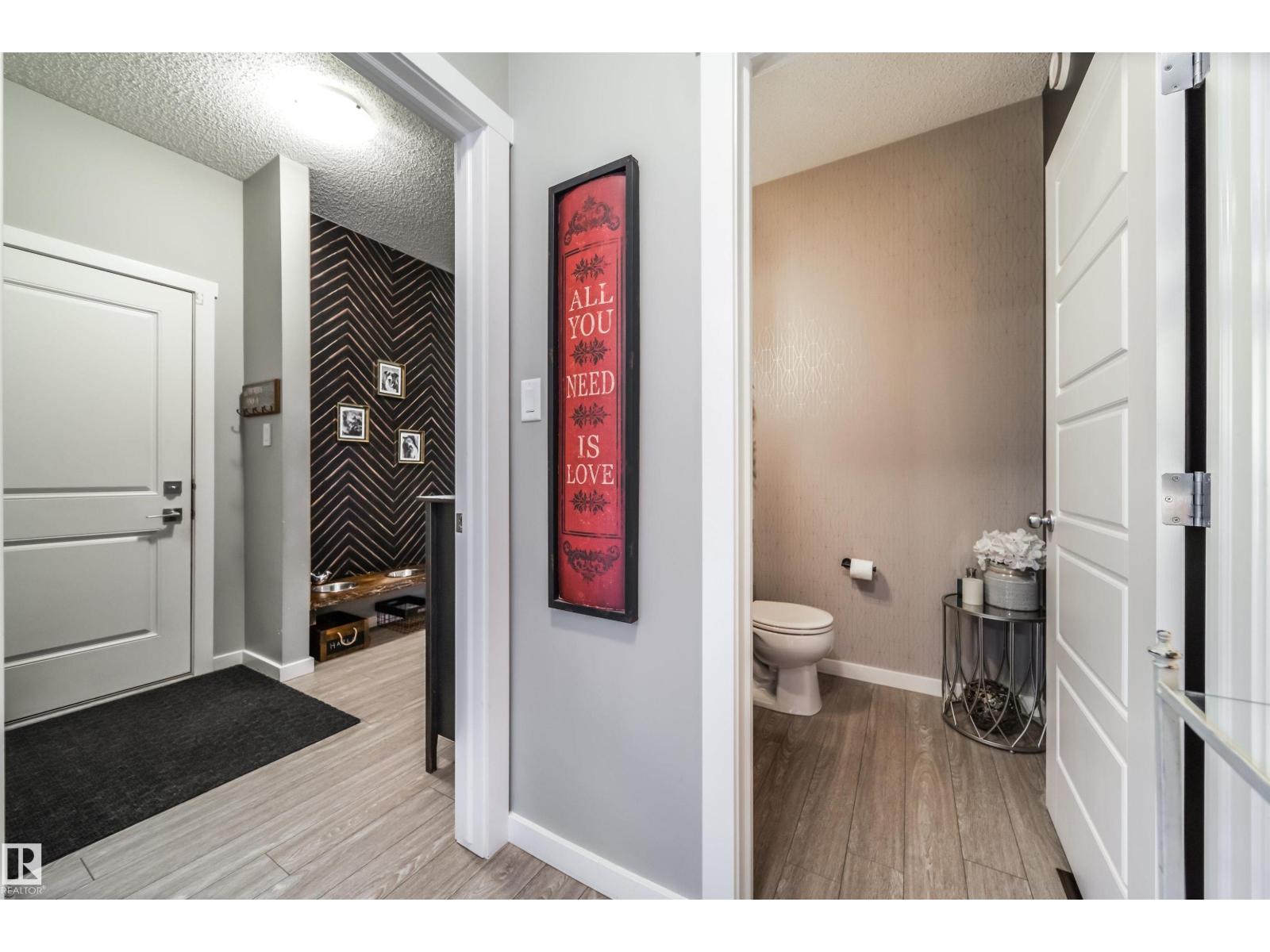 Photo 19 of 17107 81 St Nw, Edmonton AB