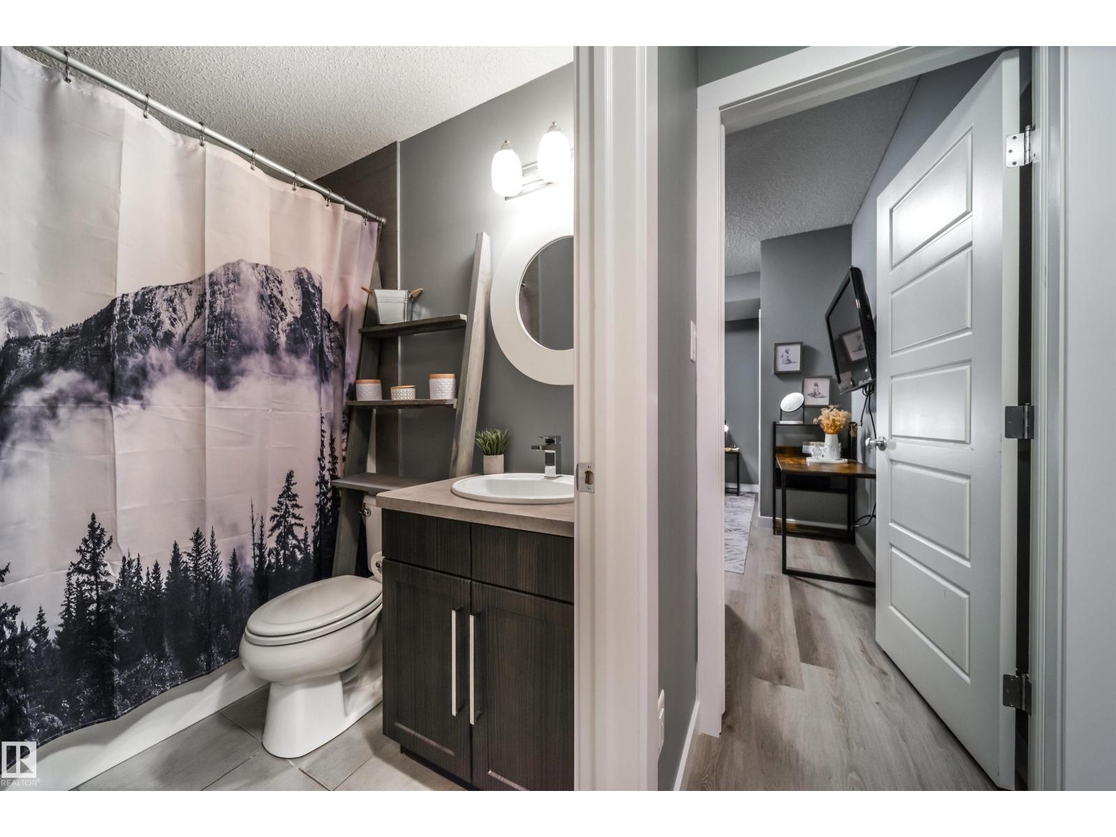 Photo 38 of 17107 81 St Nw, Edmonton AB