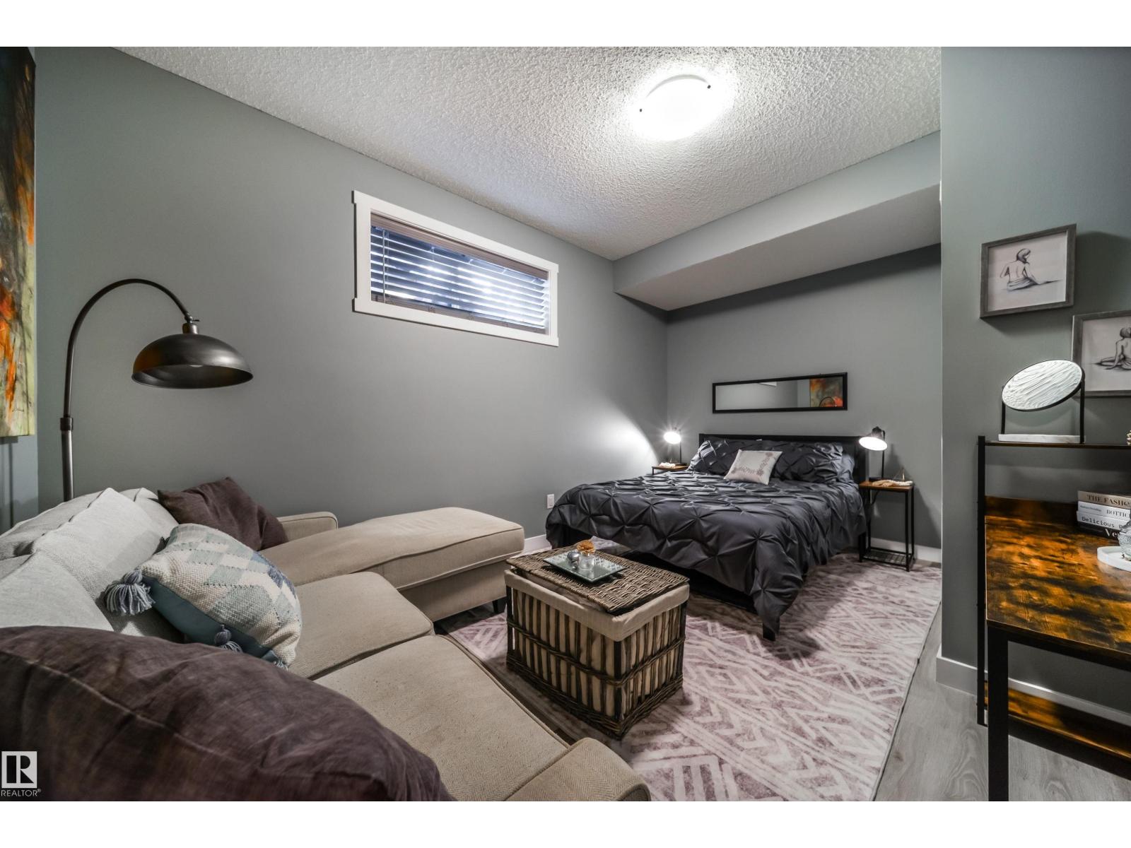 Photo 39 of 17107 81 St Nw, Edmonton AB