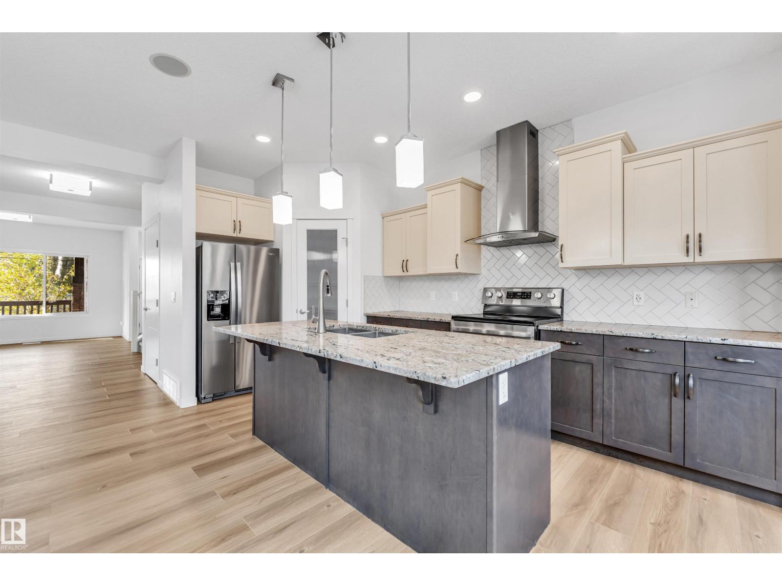 Photo 11 of 2344 Glenridding Blvd Sw, Edmonton AB