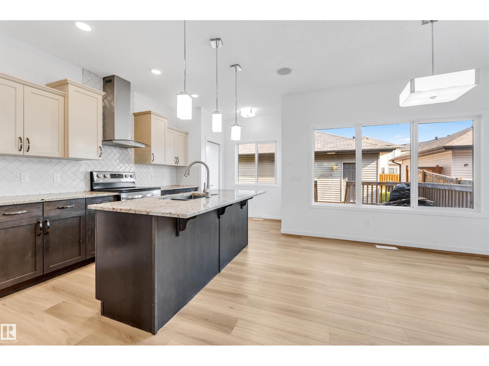 Photo 12 of 2344 Glenridding Blvd Sw, Edmonton AB