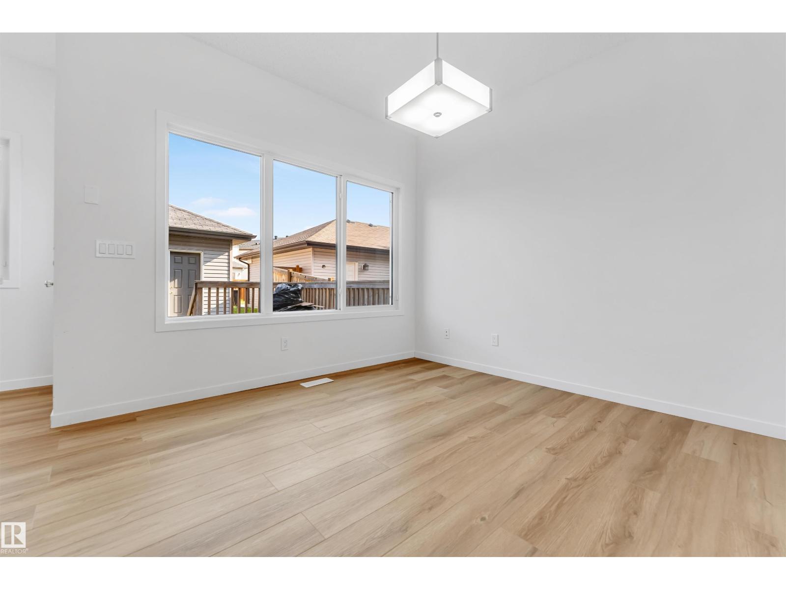 Photo 6 of 2344 Glenridding Blvd Sw, Edmonton AB
